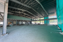 Сдам 3000 кв.м